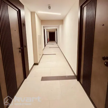 Apartman Avenija Lux *
